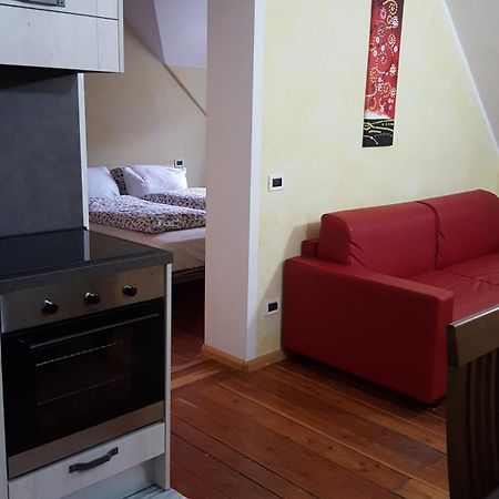 L'Angolo Di Sissi Apartment Коле Изарко Екстериор снимка
