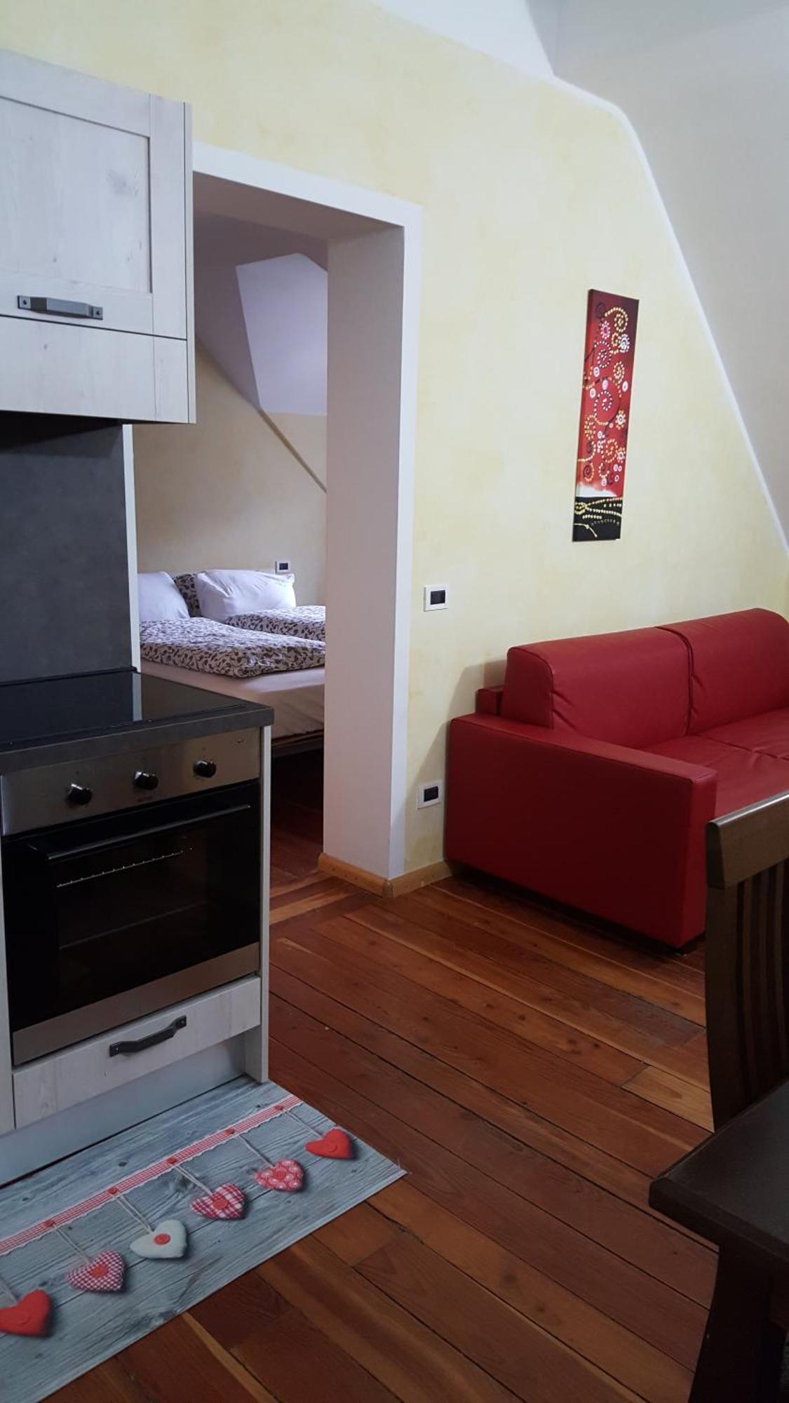 L'Angolo Di Sissi Apartment Коле Изарко Екстериор снимка